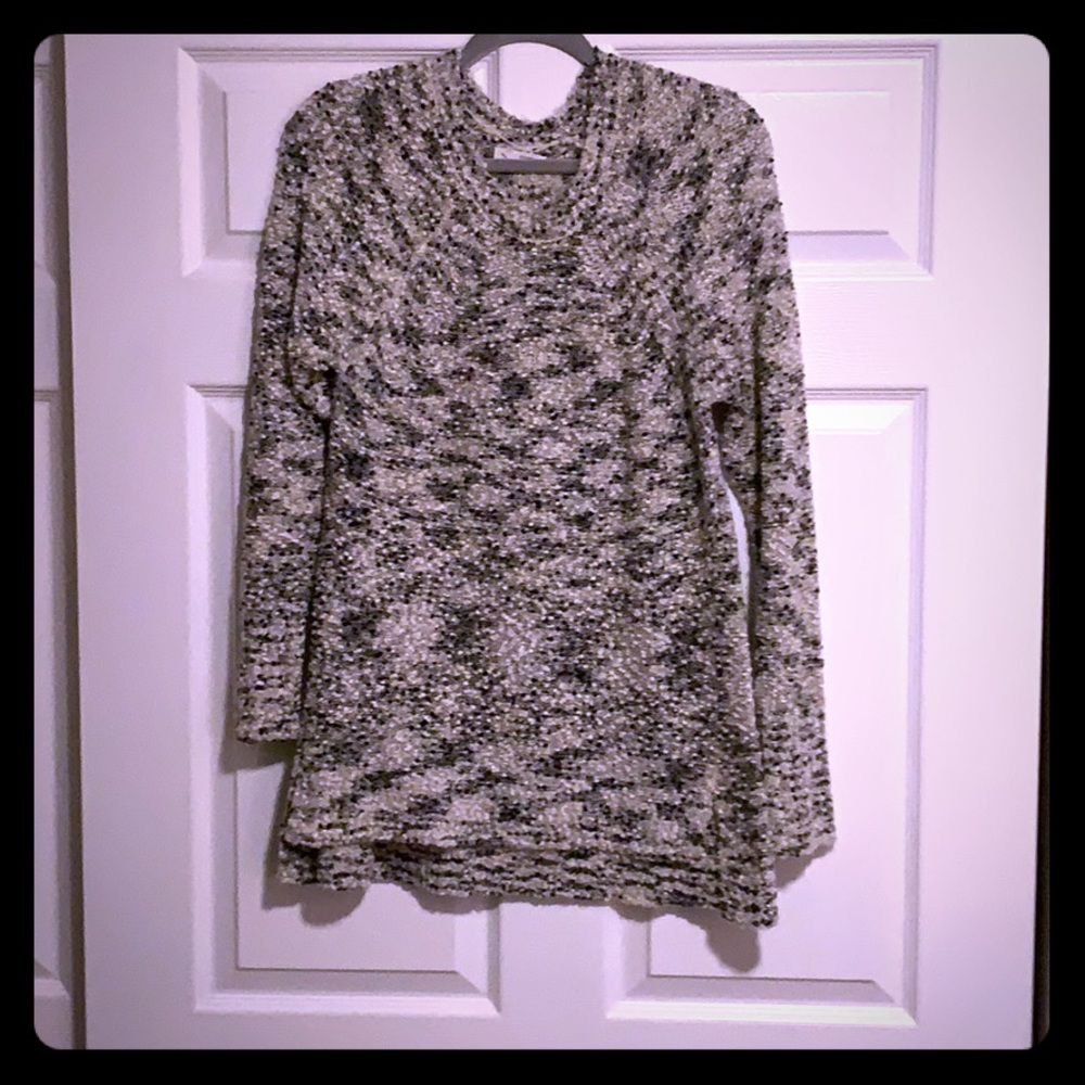 Black and white popcorn sweater